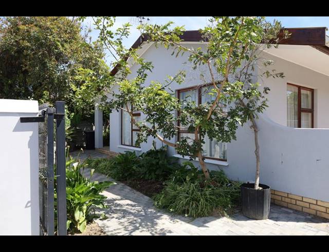 3 BEDROOM HOUSE FOR SALE IN EERSTERIVIER INDUSTRIA